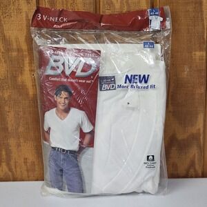 Vtg BVD Men's 3-pack White V Neck T-Shirts Cotton Size Large (42-44) 1996 NOS